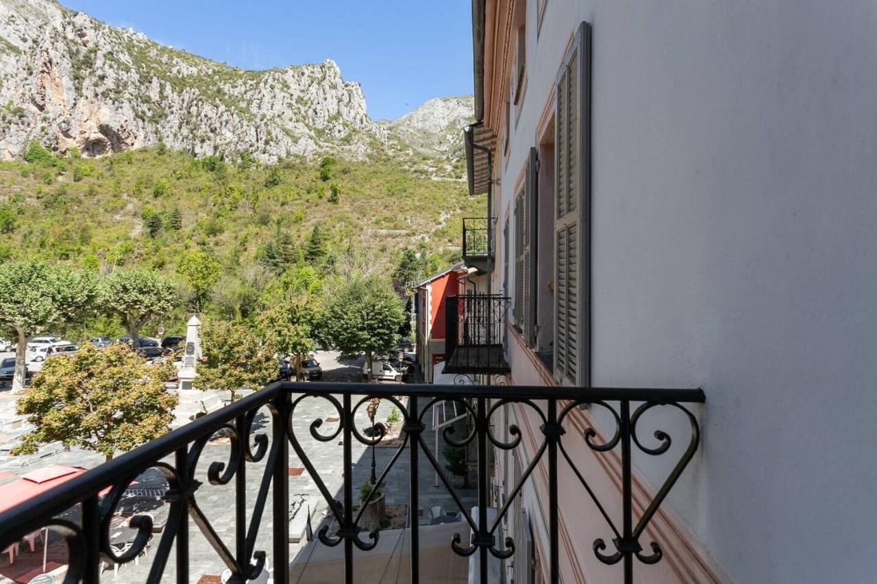 Sunny 1-Bed Apartment In Lovely Mountain Village La Brigue Exterior photo