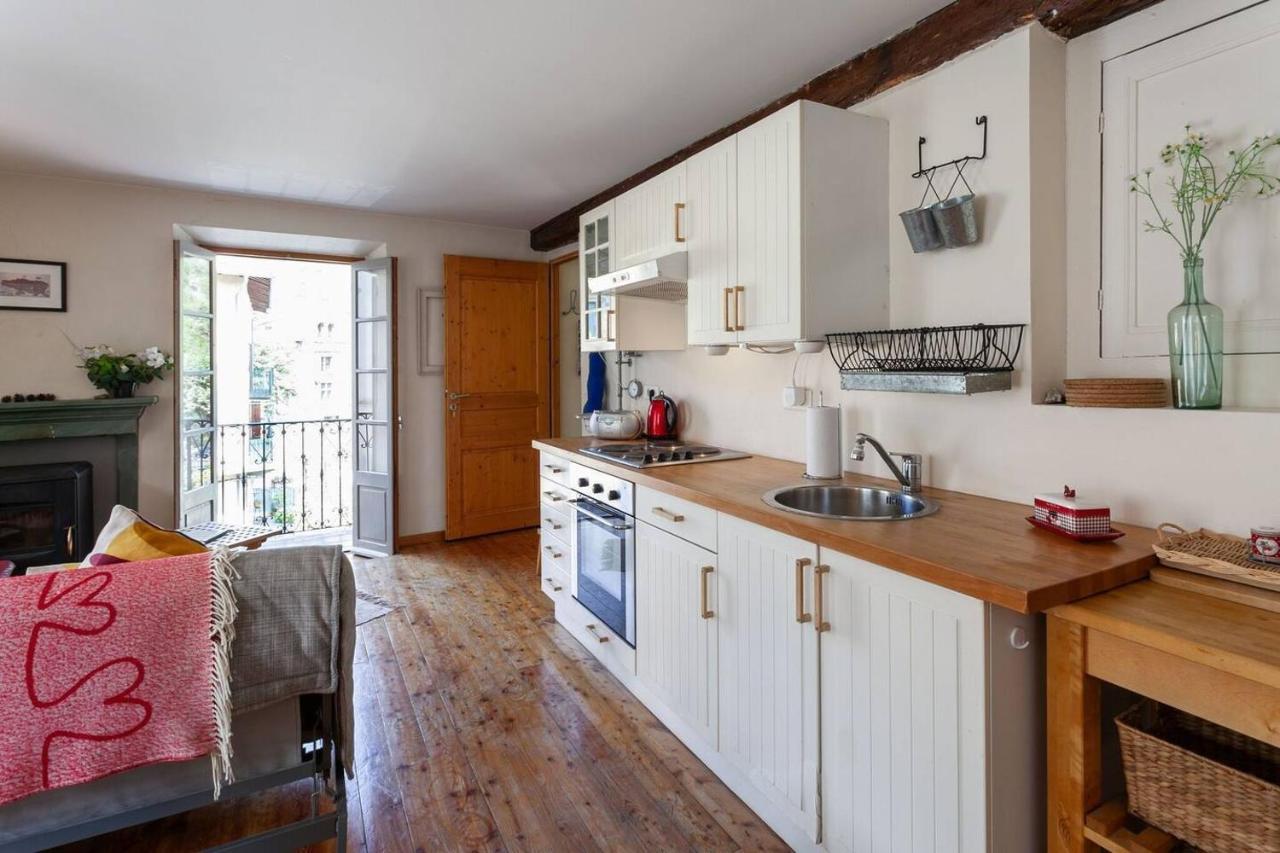 Sunny 1-Bed Apartment In Lovely Mountain Village La Brigue Exterior photo