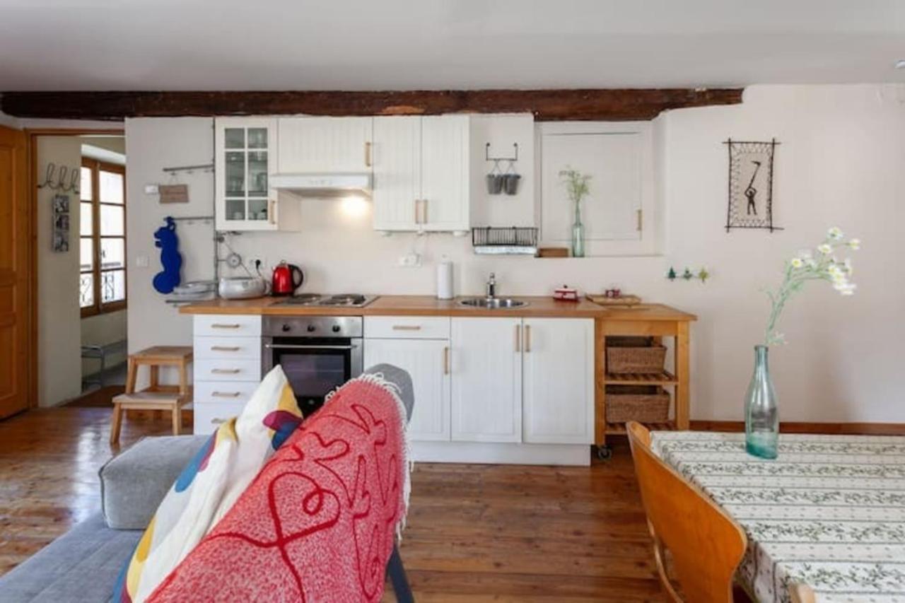 Sunny 1-Bed Apartment In Lovely Mountain Village La Brigue Exterior photo