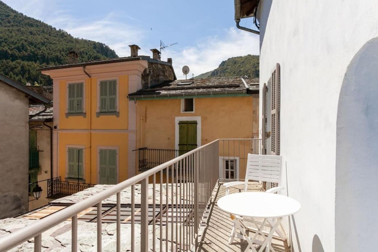 Sunny 1-Bed Apartment In Lovely Mountain Village La Brigue Exterior photo