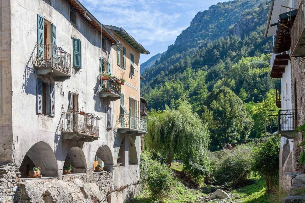 Sunny 1-Bed Apartment In Lovely Mountain Village La Brigue Exterior photo